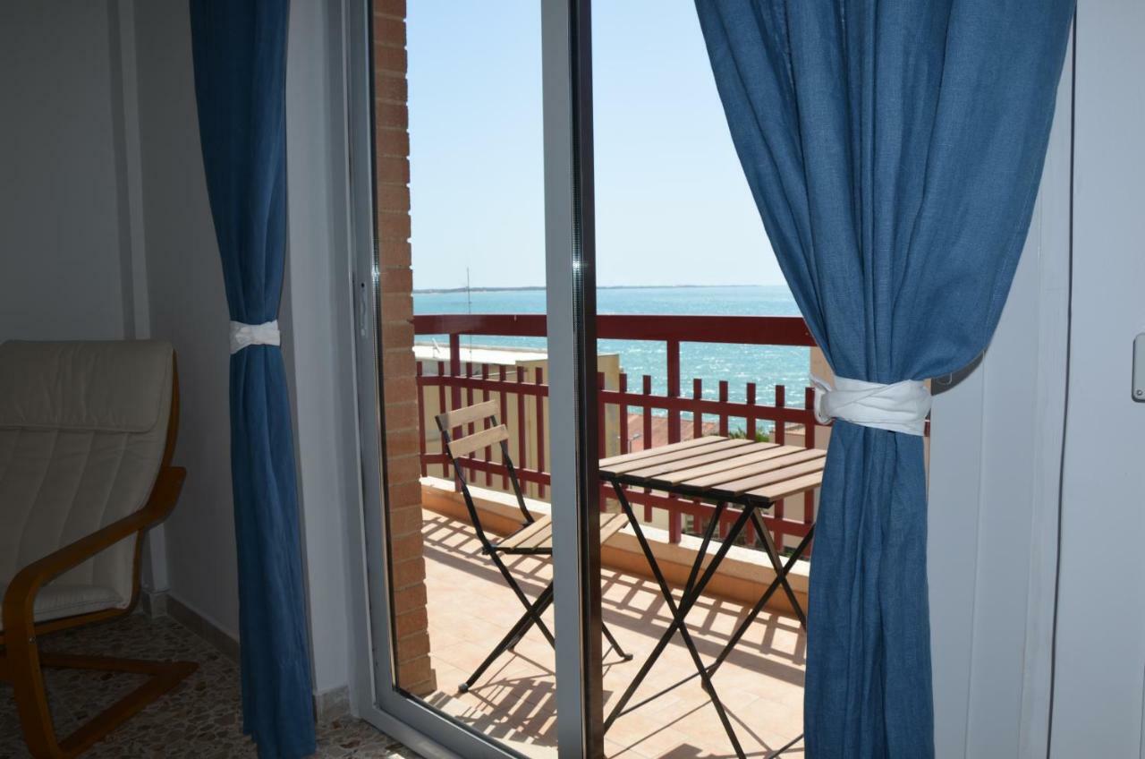 Appartamento La Finestra Sul Mare Pozzallo Exterior foto