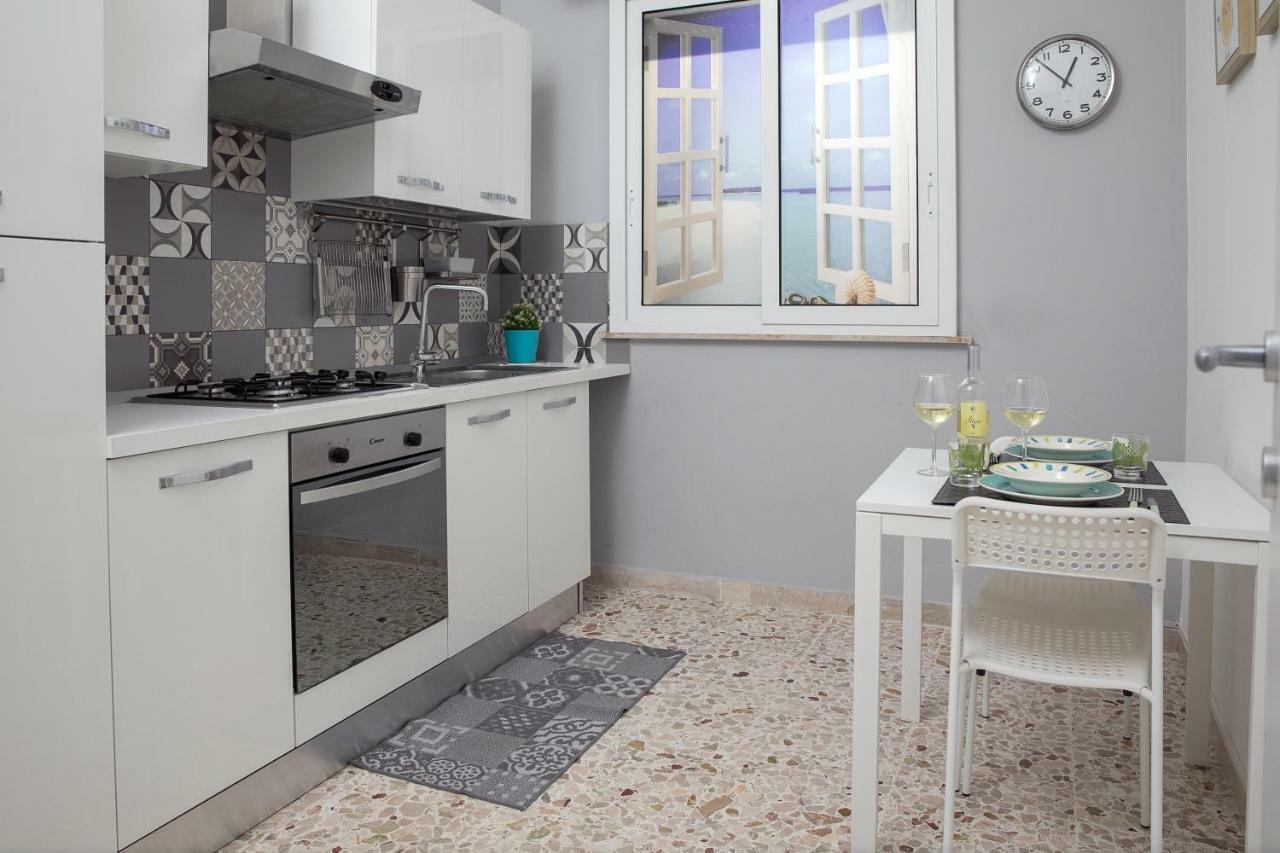 Appartamento La Finestra Sul Mare Pozzallo Exterior foto